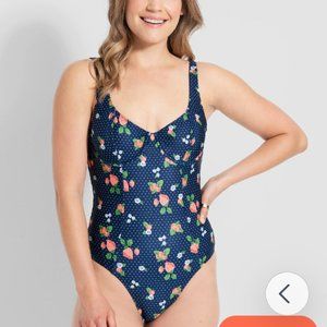 NWT Modcloth The Brandy Underwire One-Piece swimsuit in Navy Floral